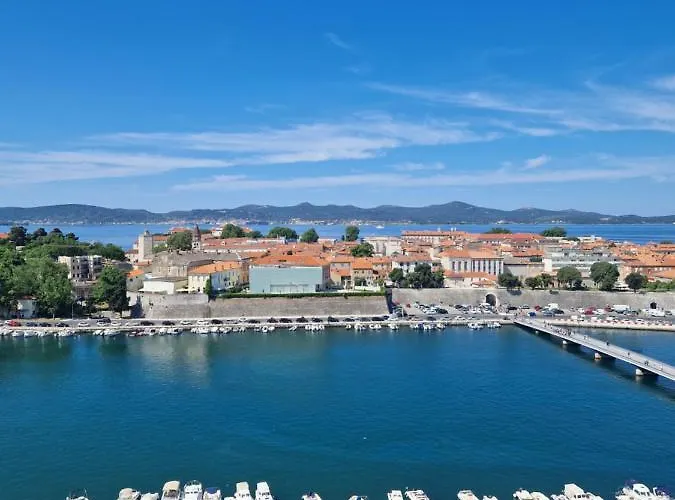 Exclusive Panoramic Old Town And Sea View Apartment Zadar