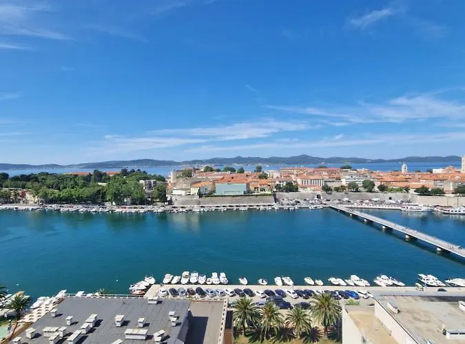 Exclusive Panoramic Old Town And Sea View Appartement *